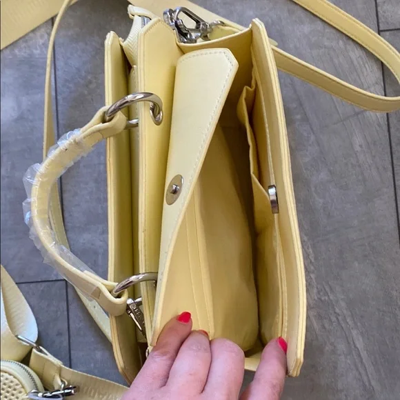 Steve Madden Yellow Textured Crossbody Bag - Picture 9 of 10
